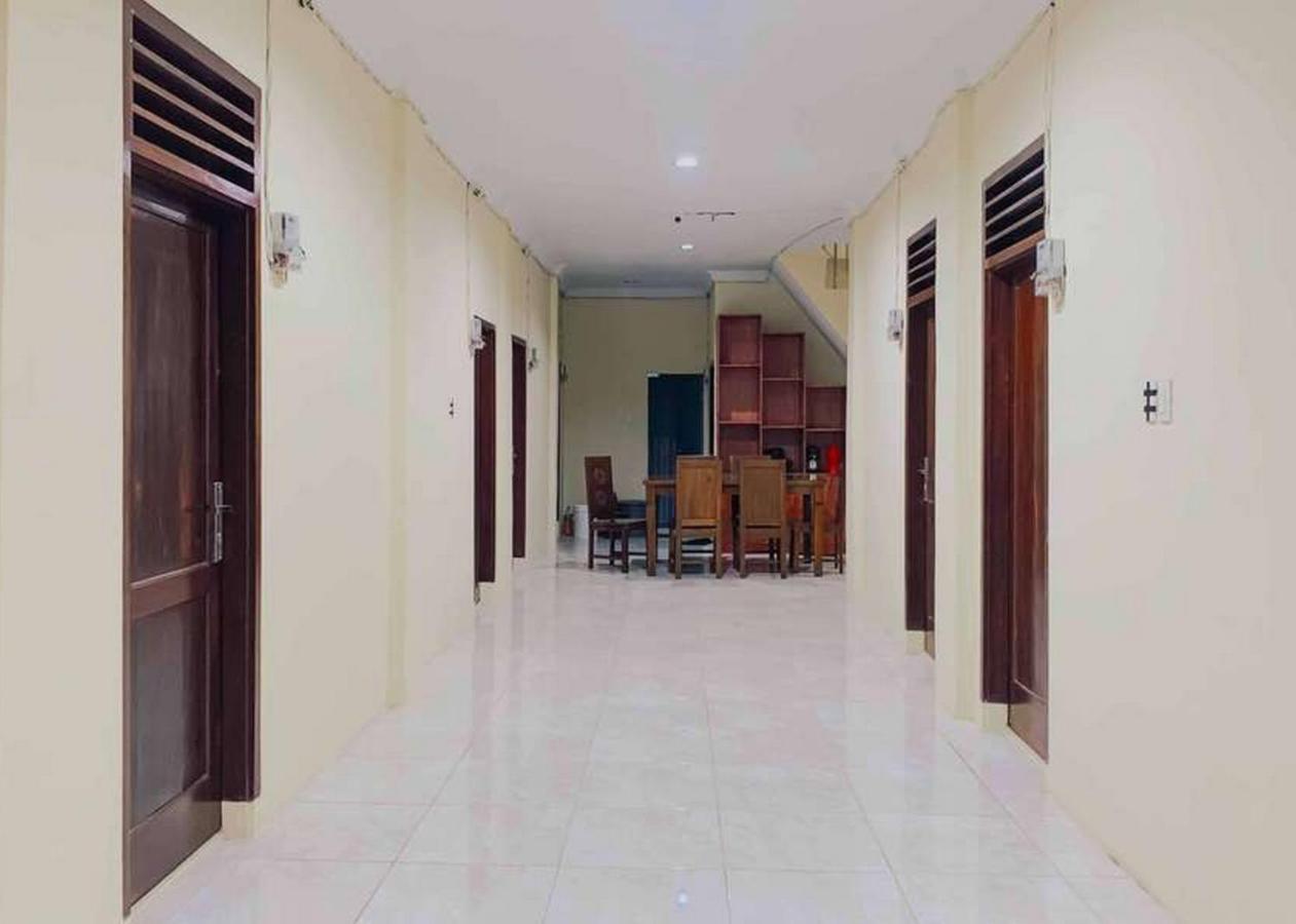Koolkost Near Rs Royal Prima - Minimum 30 Nights